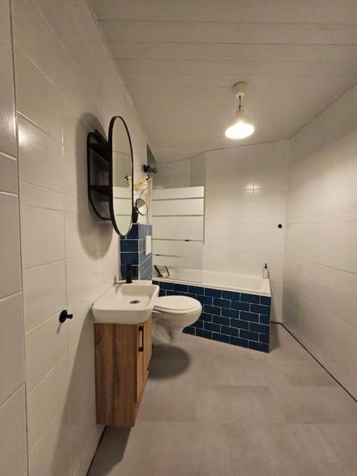 Heart Of City Center 4Br 2Bath 10 Pers Бухарест Екстер'єр фото